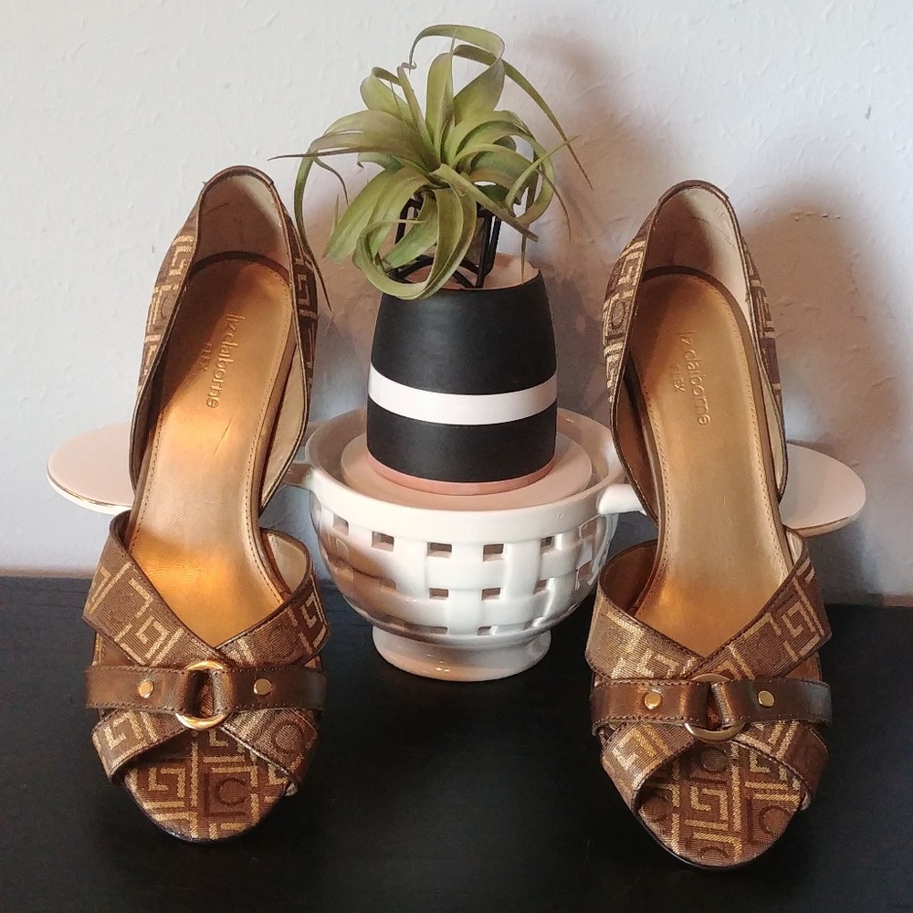 Liz Claiborne Flex sz8 3" inch Heels - Picture 2 of 7